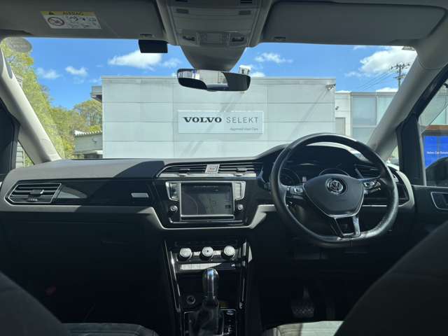 フォルクスワーゲン ゴルフトゥーラン ＴＳＩ　ハイライン H29年 (東北) 99