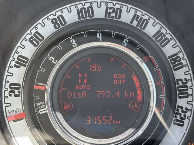 フィアット ５００（チンクエチェント） １．２ ポップ H29年 (東北) 99