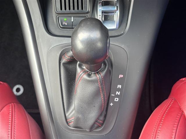 アルファロメオ ジュリエッタ ヴェローチェ H30年 (東北) 99