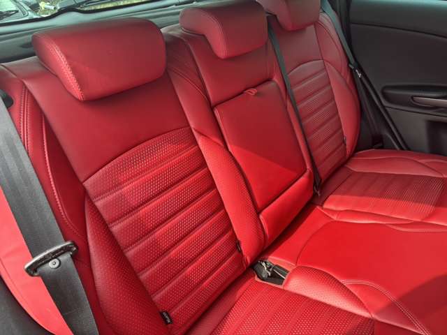 アルファロメオ ジュリエッタ ヴェローチェ H30年 (東北) 99