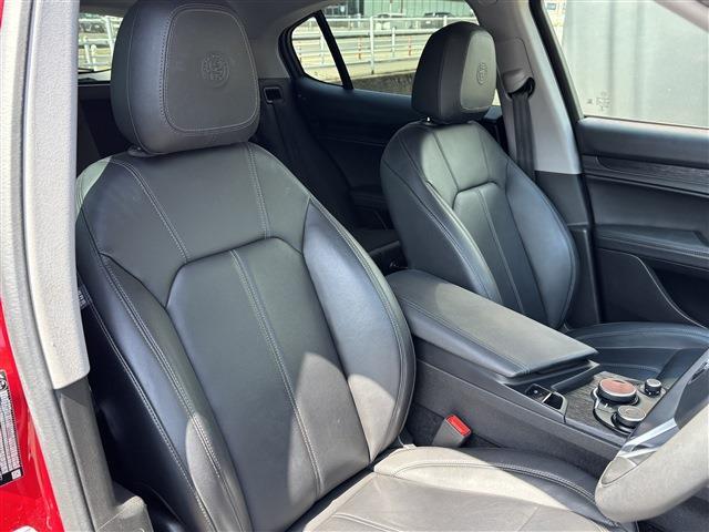 アルファロメオ ステルヴィオ ２．２ ターボ ディーゼル Ｑ４ ４ＷＤ R1年 (東北) 99