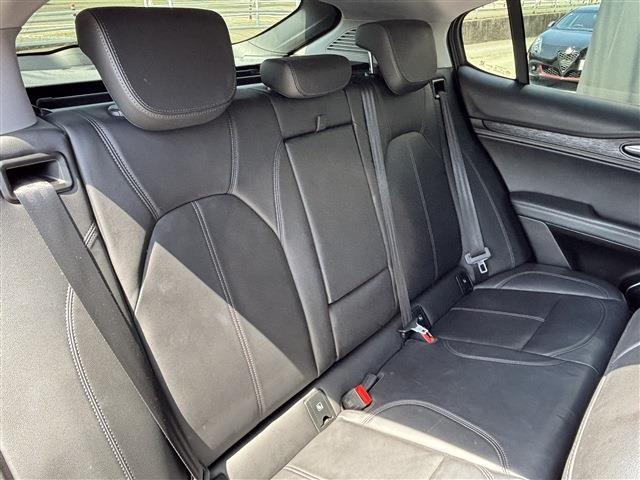 アルファロメオ ステルヴィオ ２．２ ターボ ディーゼル Ｑ４ ４ＷＤ R1年 (東北) 99