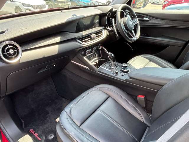 アルファロメオ ステルヴィオ ２．２ ターボ ディーゼル Ｑ４ ４ＷＤ R1年 (東北) 99