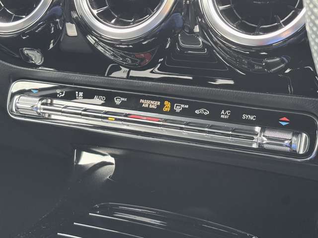 メルセデスベンツ Ａクラス Ａ１８０ スタイル ＡＭＧライン H30年 (東北) 99