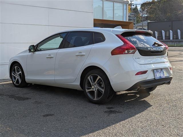 ボルボ Ｖ４０ Ｄ４ モメンタム ディーゼルターボ H28年 (東北) 99