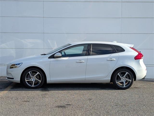 ボルボ Ｖ４０ Ｄ４ モメンタム ディーゼルターボ H28年 (東北) 99