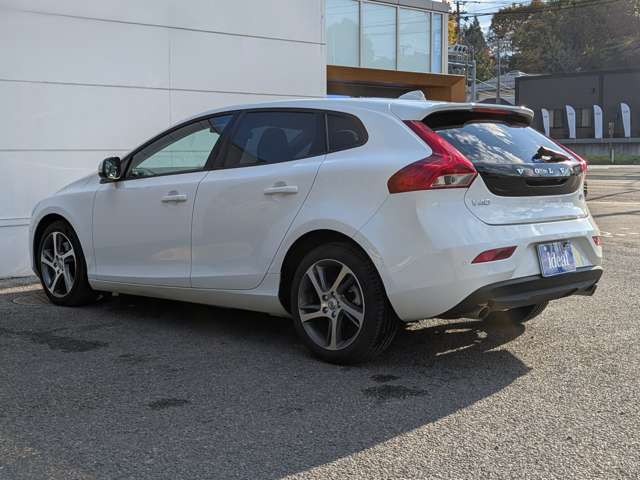 ボルボ Ｖ４０ Ｄ４ モメンタム ディーゼルターボ H28年 (東北) 99