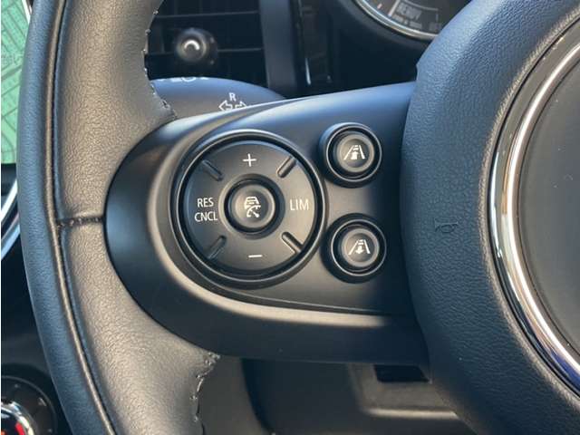 ミニ ミニ クーパーＳ ５ドア ＤＣＴ R1年 (東北) 99