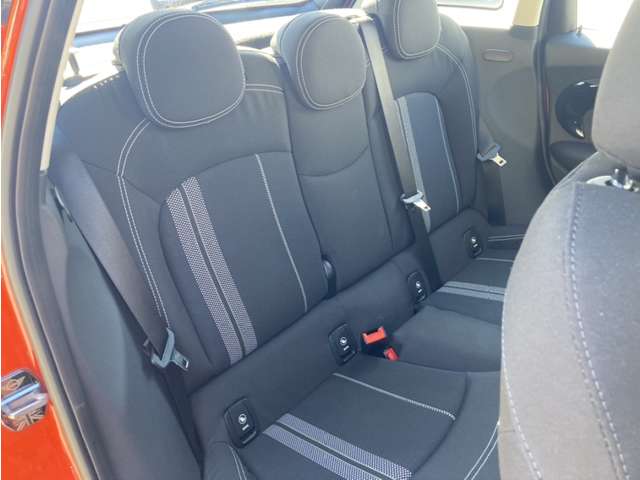 ミニ ミニ クーパーＳ ５ドア ＤＣＴ R1年 (東北) 99