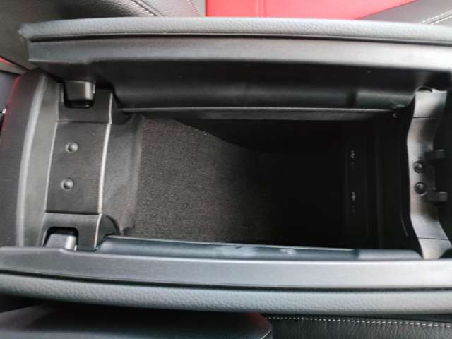 メルセデスベンツ ＣＬＡシューティングブレーク ＣＬＡ２５０ ４マチック ＡＭＧライン ４ＷＤ R1年 (東北) 99