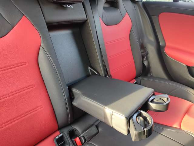 メルセデスベンツ ＣＬＡシューティングブレーク ＣＬＡ２５０ ４マチック ＡＭＧライン ４ＷＤ R1年 (東北) 99