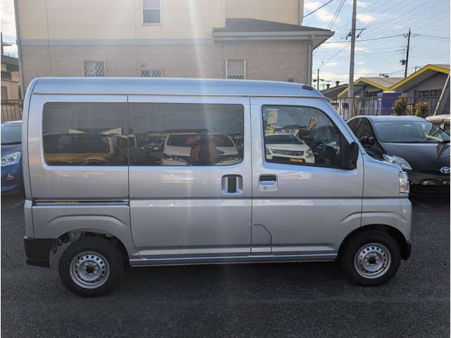 ダイハツ ハイゼットカーゴ ６６０ デラックス R7年 (関東) 99