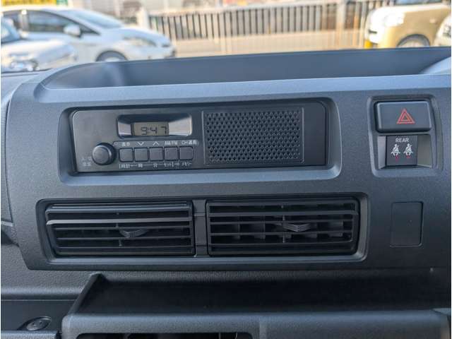 ダイハツ ハイゼットカーゴ ６６０ デラックス R7年 (関東) 99