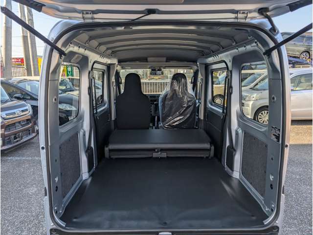 ダイハツ ハイゼットカーゴ ６６０ デラックス R7年 (関東) 99