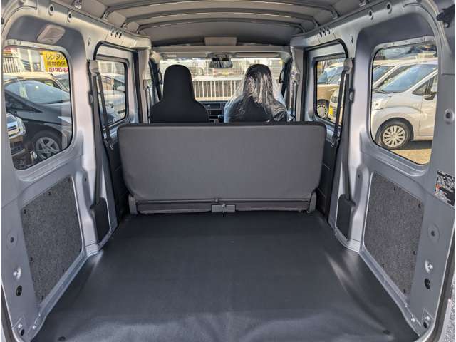 ダイハツ ハイゼットカーゴ ６６０ デラックス R7年 (関東) 99