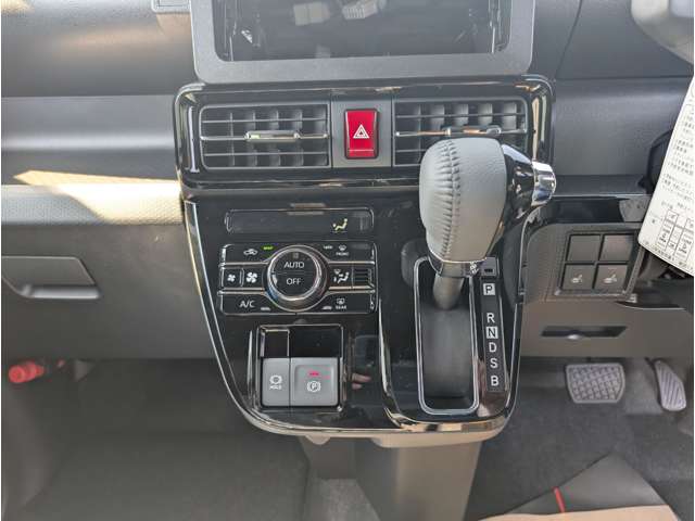 ダイハツ タント ６６０ カスタム ＲＳ R7年 (関東) 99