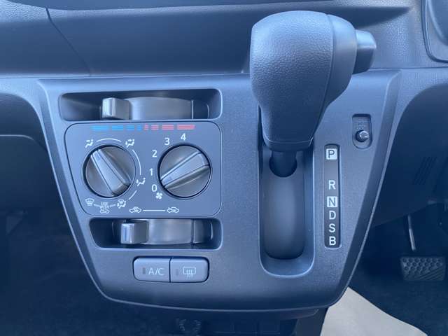 ダイハツ ミラ　イース ６６０ Ｌ ＳＡＩＩＩ R7年 (関東) 99