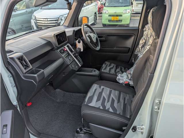 ダイハツ タフト ６６０ Ｇ ダーククロム ベンチャー R7年 (関東) 99