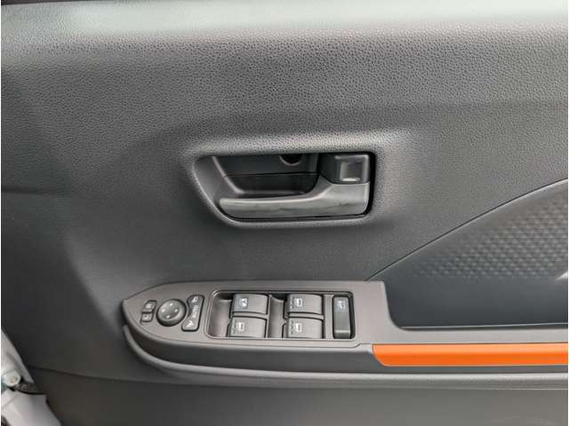 ダイハツ タント ６６０ ファンクロス R7年 (関東) 99