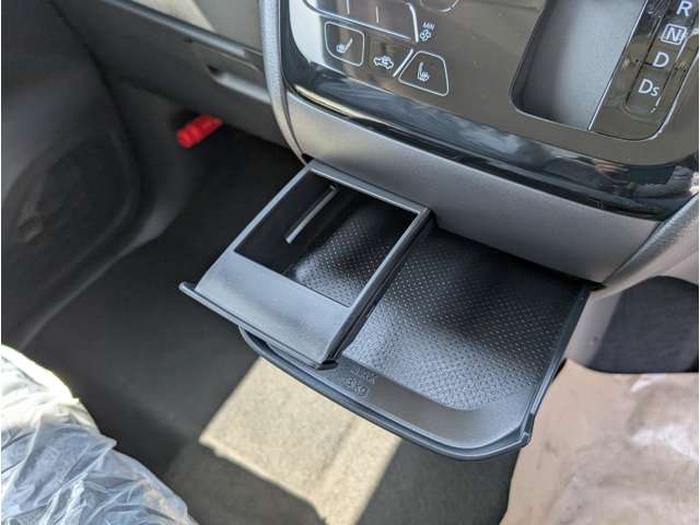 三菱 デリカ　ミニ ６６０ Ｔ プレミアム ４ＷＤ R7年 (関東) 99