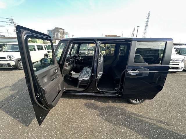 ホンダ Ｎ　ＢＯＸ カスタム ６６０ R7年 (関東) 99