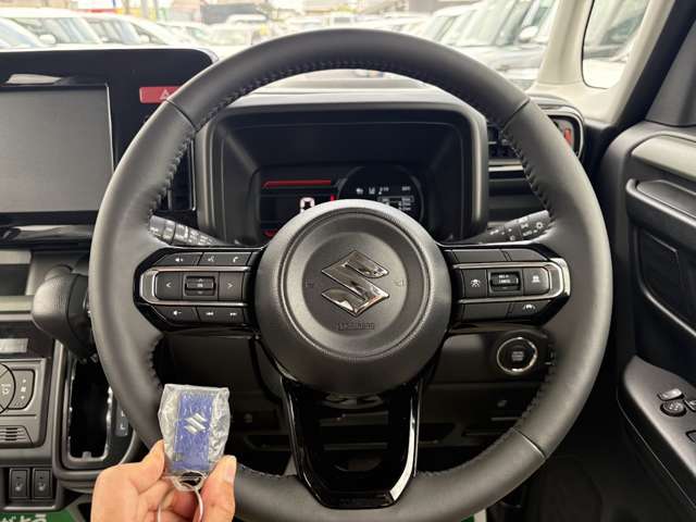 スズキ スペーシア ６６０ ギア ハイブリッド ＸＺ R7年 (関東) 99