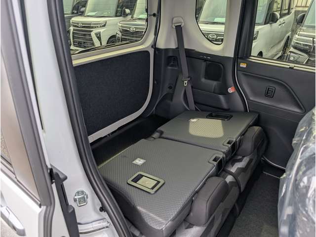 ダイハツ タント ６６０ ファンクロスターボ R7年 (関東) 99