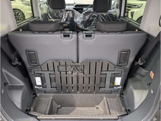 ダイハツ タント ６６０ ファンクロスターボ R7年 (関東) 99