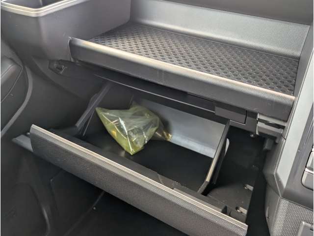 ダイハツ タフト ６６０ Ｇターボ ダーククロム ベンチャー R6年 (関東) 99