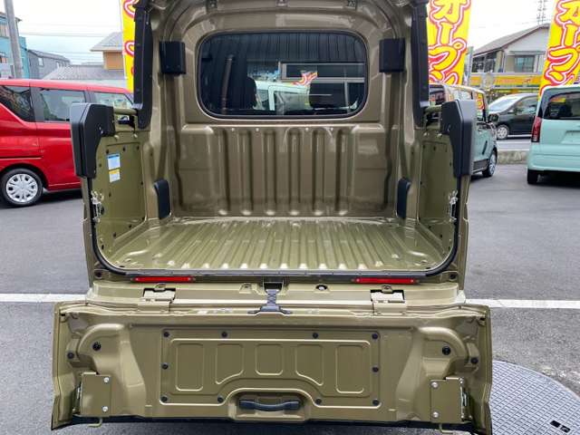 ダイハツ アトレーデッキバン ６６０ R7年 (関東) 99