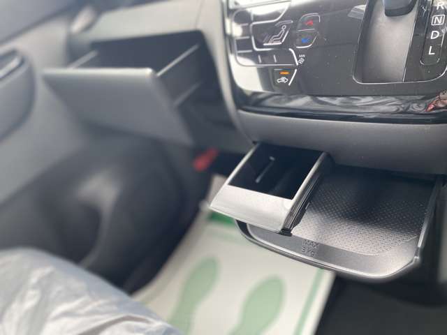 日産 ルークス ６６０ ハイウェイスターＧターボ プロパイロット エディション R7年 (関東) 99