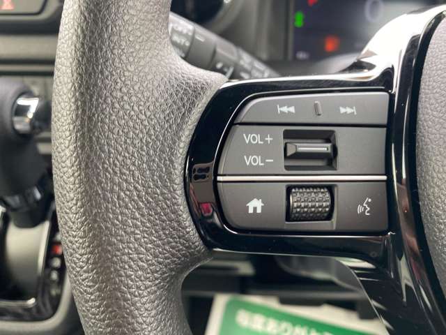 ホンダ Ｎ　ＢＯＸ カスタム ６６０ R7年 (関東) 99