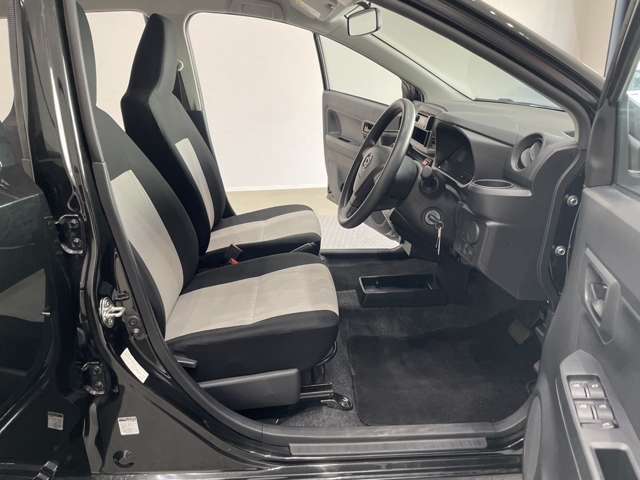 ダイハツ ミラ　イース ６６０ Ｌ R4年 (中国) 99