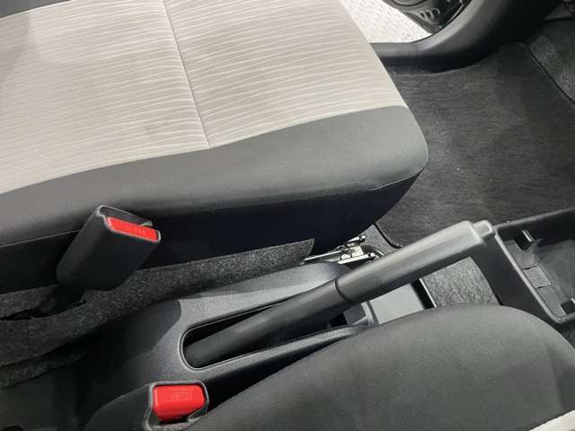 ダイハツ ミラ　イース ６６０ Ｌ R4年 (中国) 99