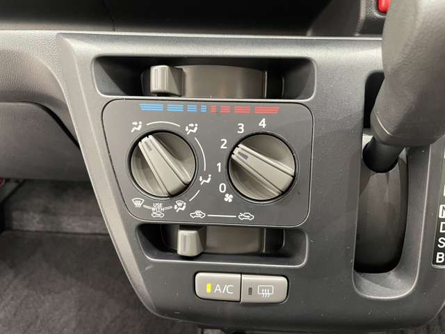 ダイハツ ミラ　イース ６６０ Ｌ R4年 (中国) 99