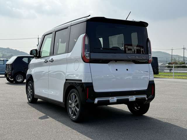 三菱 デリカ　ミニ ６６０ Ｔ プレミアム ４ＷＤ R6年 (中国) 99