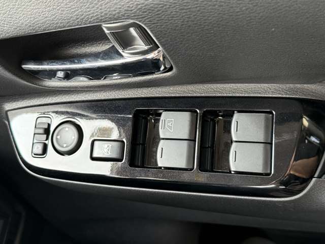 三菱 デリカ　ミニ ６６０ Ｔ プレミアム ４ＷＤ R6年 (中国) 99