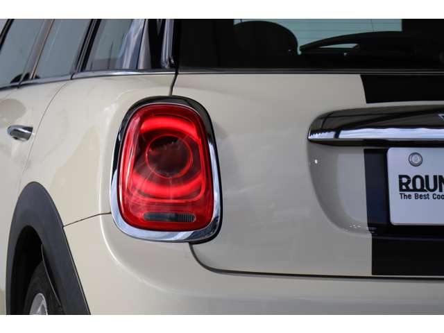 ミニ ミニ クーパーＳ ５ドア H28年 (近畿) 99