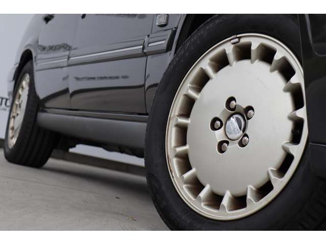 ボルボ Ｓ９０ ３．０ H9年 (近畿) 99