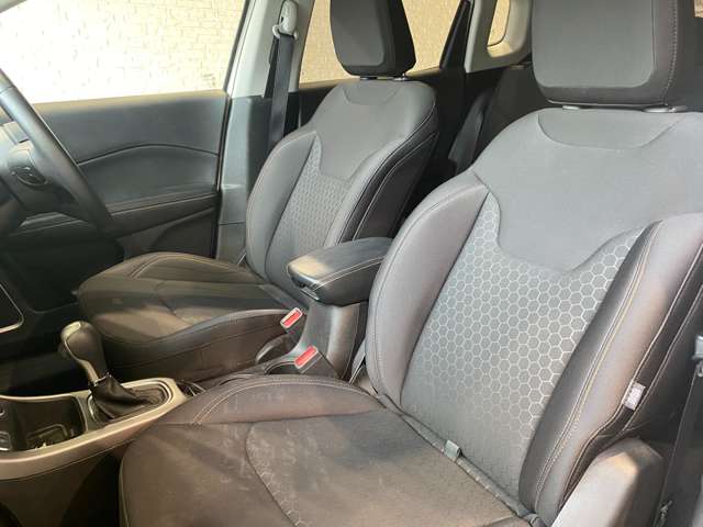 ジープ コンパス ロンジチュード R1年 (九州・沖縄) 99