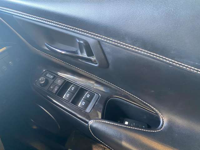 トヨタ ハリアー ２．０ プレミアム H29年 (九州・沖縄) 99