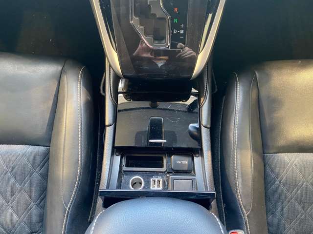 トヨタ ハリアー ２．０ プレミアム H29年 (九州・沖縄) 99