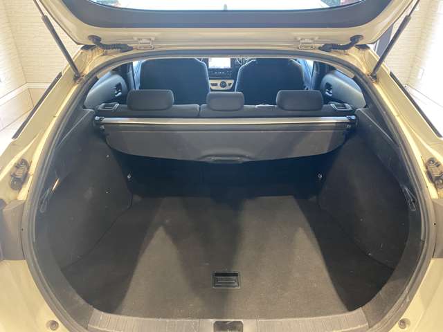 トヨタ プリウス １．８ Ｓ セーフティ プラス H28年 (九州・沖縄) 99