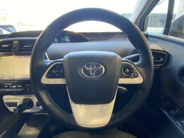 トヨタ プリウス １．８ Ｓ セーフティ プラス H28年 (九州・沖縄) 99
