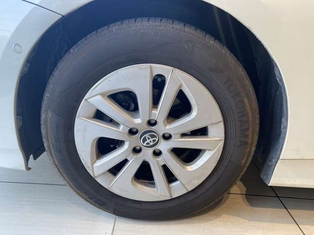 トヨタ プリウス １．８ Ｓ セーフティ プラス H28年 (九州・沖縄) 99