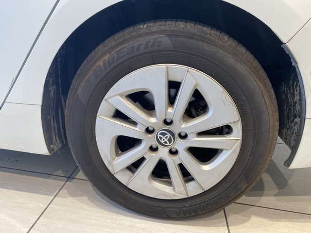 トヨタ プリウス １．８ Ｓ セーフティ プラス H28年 (九州・沖縄) 99