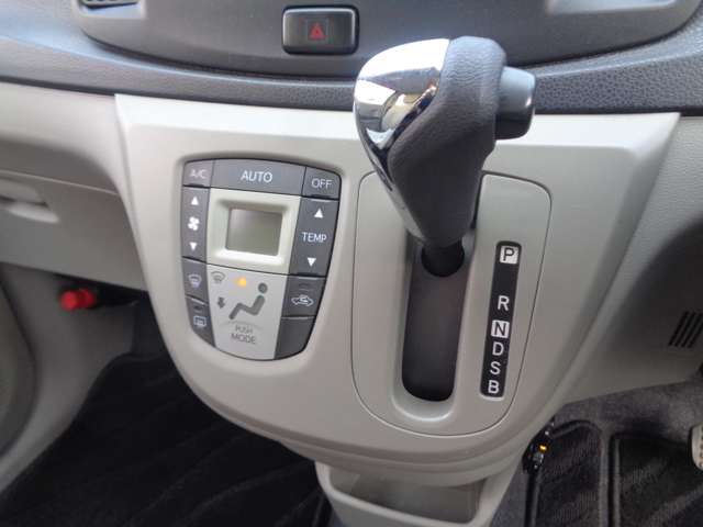 ダイハツ ミラ　イース ６６０ Ｇ H24年 (中国) 99