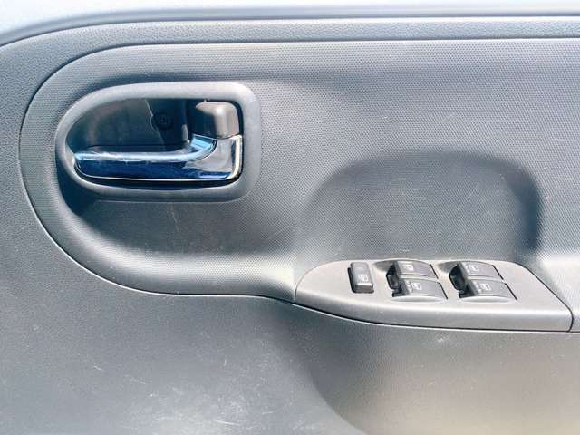 ダイハツ エッセ ６６０ カスタム H22年 (九州・沖縄) 99