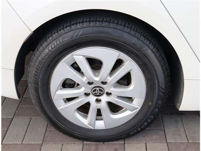 トヨタ プリウス １．８ Ｓ H27年 (関東) 99