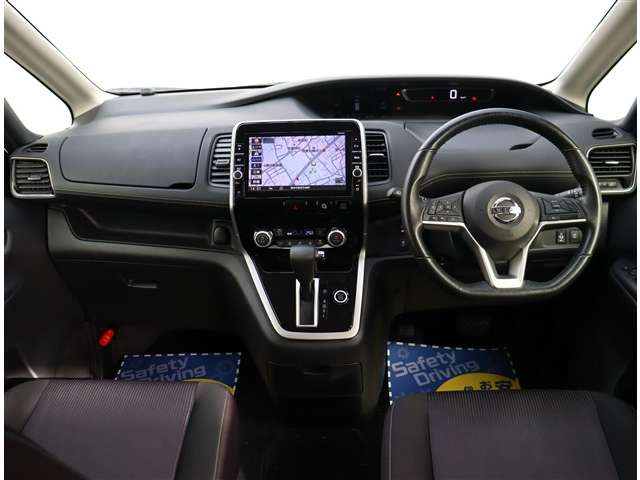 日産 セレナ ２．０ ハイウェイスター Ｖセレクション ４ＷＤ H29年 (関東) 99